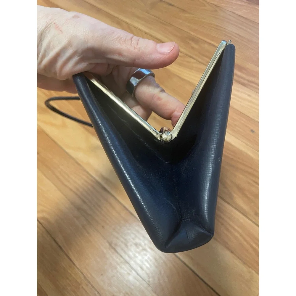 Vintage 1950s Evening Bag Andé Navy Leather Kiss Lock Clutch‎ Mid Century